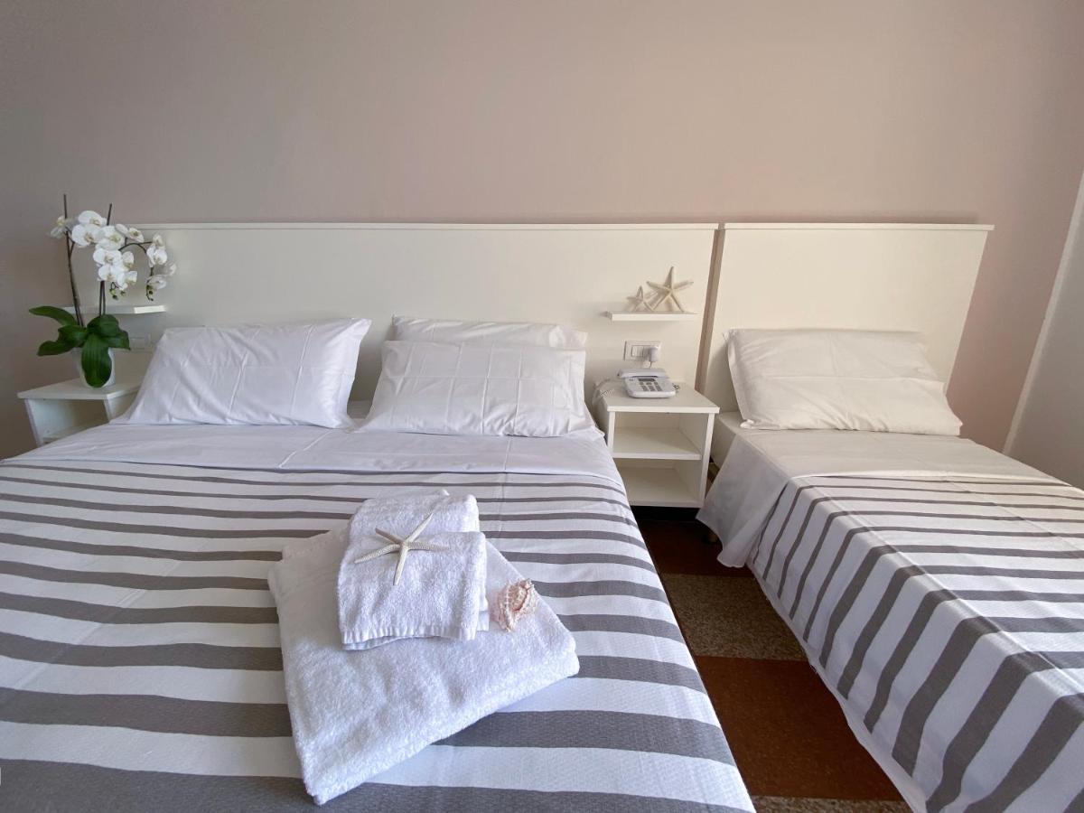 Hotel Villa Paolina Pietra Ligure Exterior foto